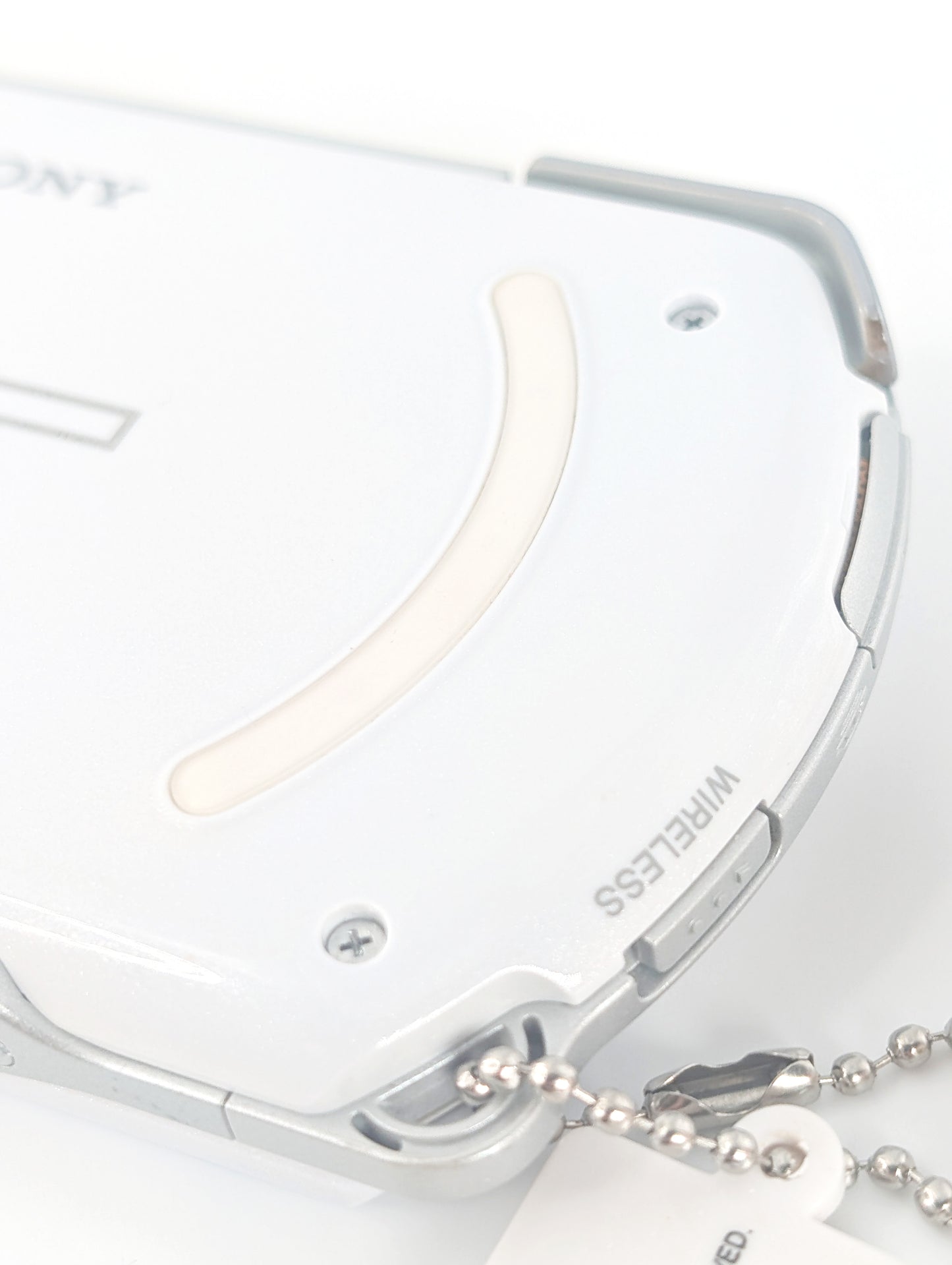 PSP Go White Console + Micro SD Card Mod + Toro Inoue Keychain