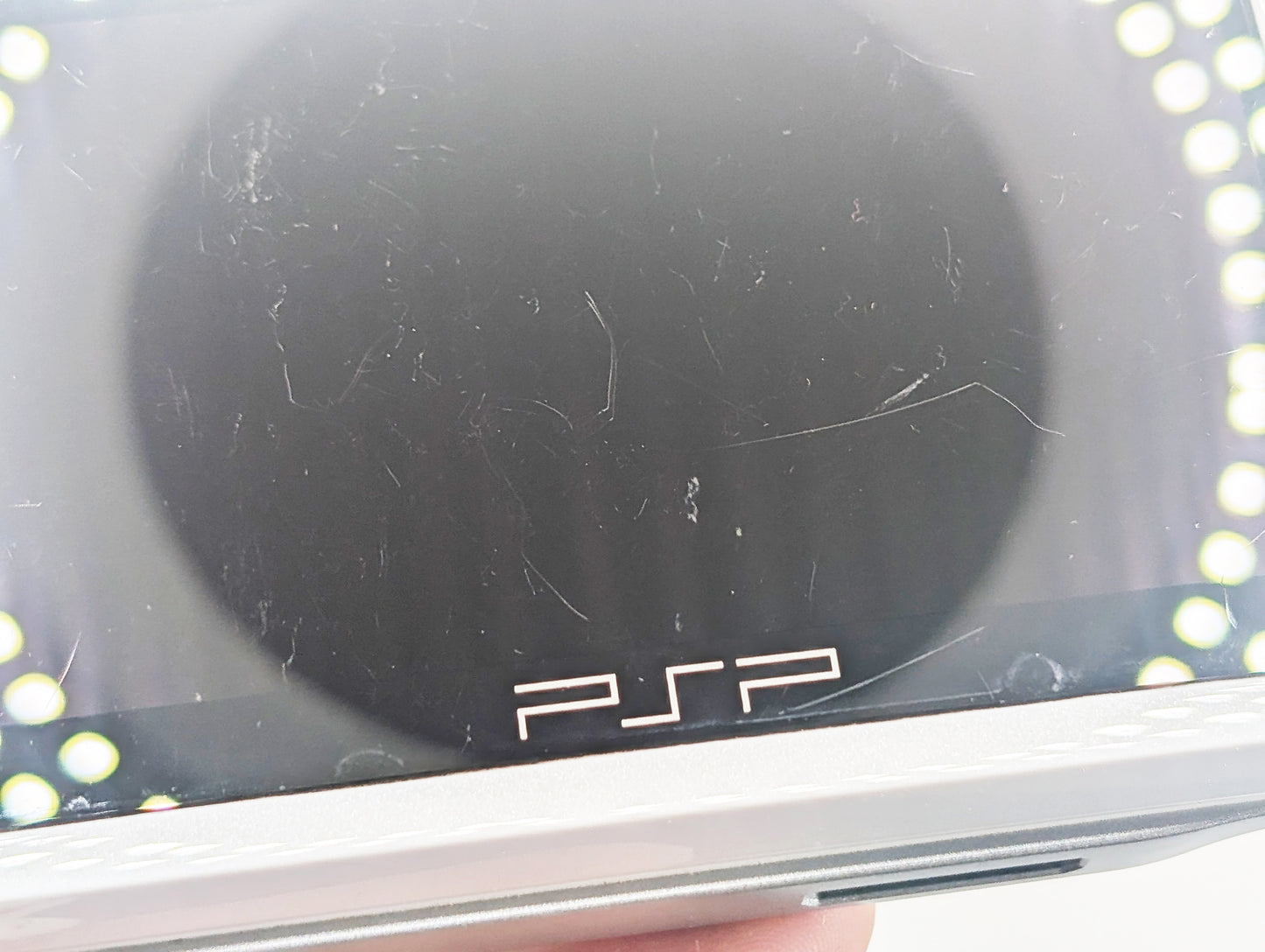 PSP Go White Console + Micro SD Card Mod + Toro Inoue Keychain