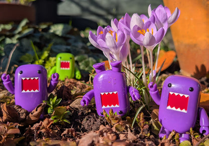 Domo-kun Qee 2" Collectible Figures