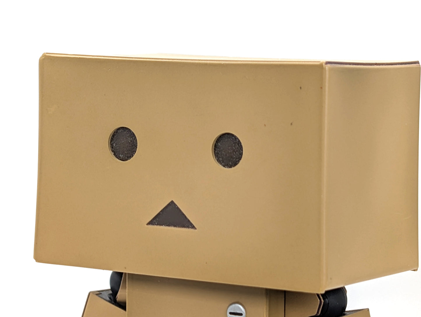Kaiyodo Revoltech Danboard 5 inch Figures
