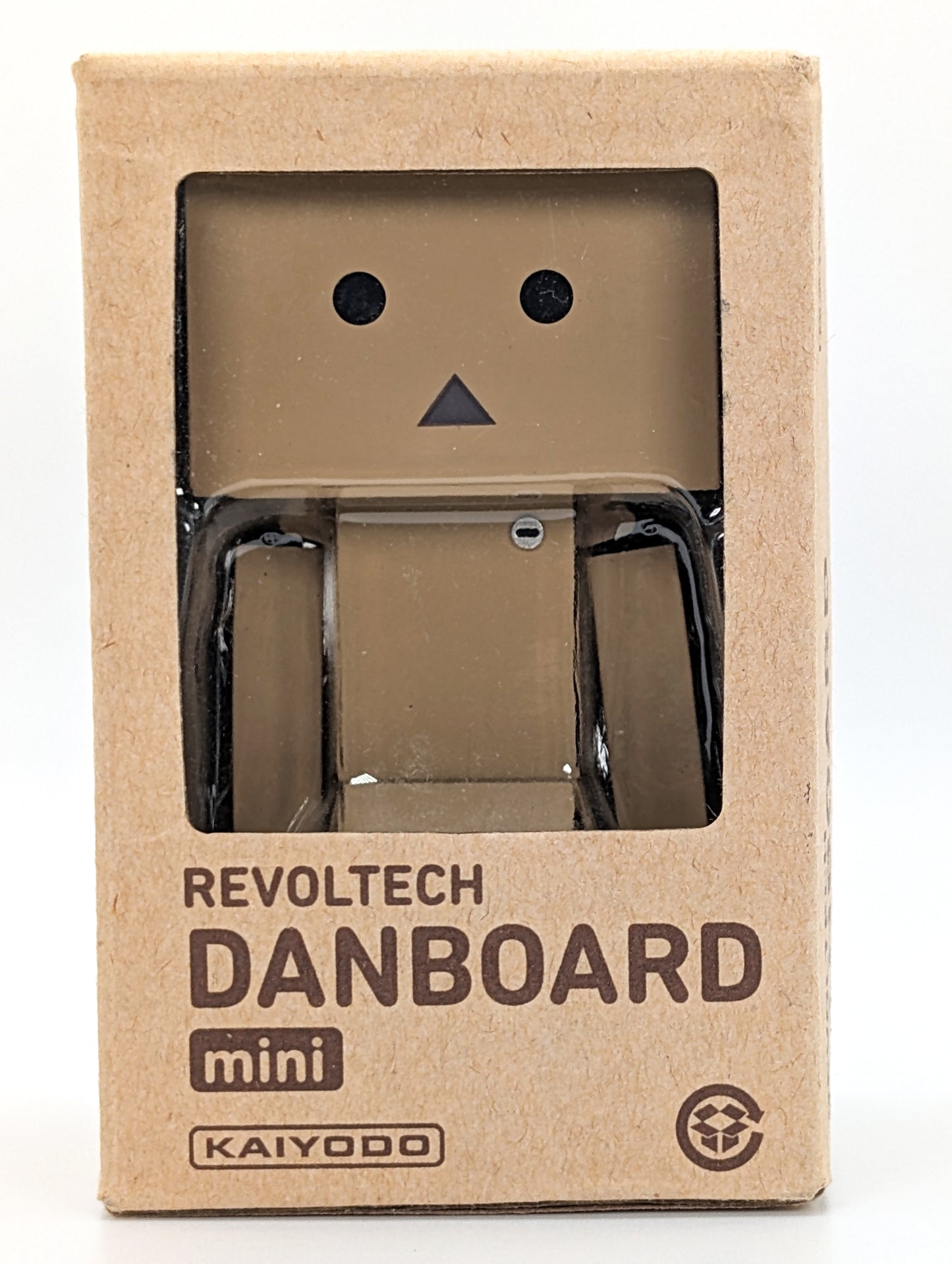 Kaiyodo Revoltech Danboard 3 inch Figures