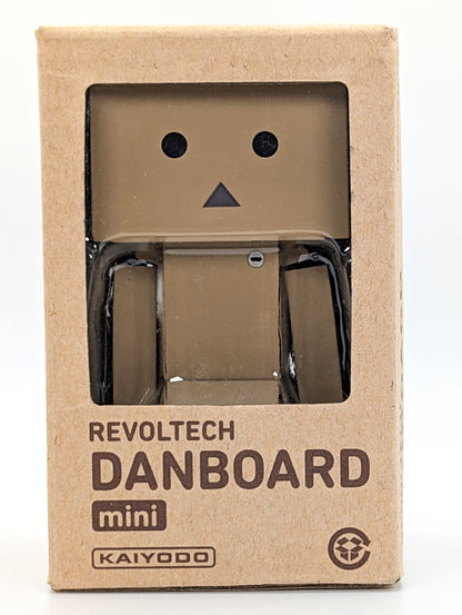 Kaiyodo Revoltech Danboard 3 inch Figures