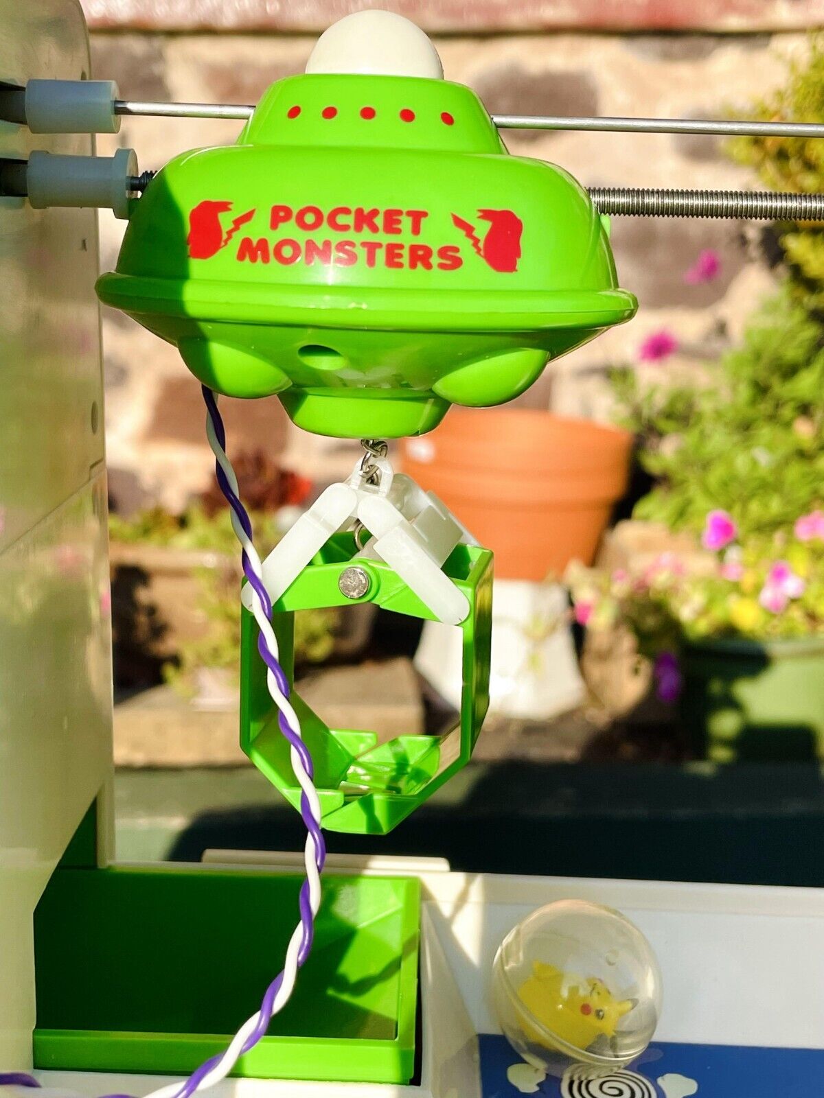 PKMN Gachapon UFO Catcher Crane Game