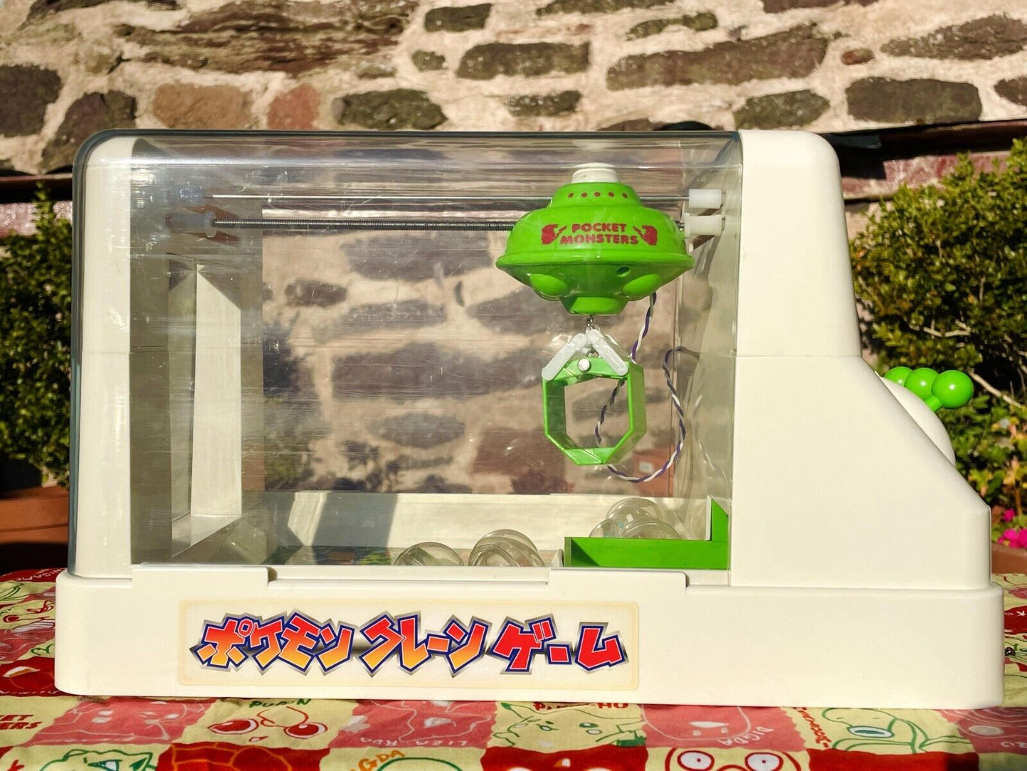 PKMN Gachapon UFO Catcher Crane Game